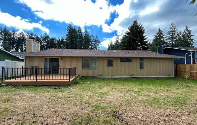 3 Bedroom Home in Convenient Port Orchard Location