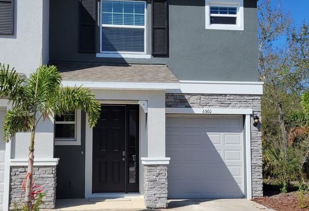 Annual unfurnished BRAND NEW townhome off Fruitville near I-75!