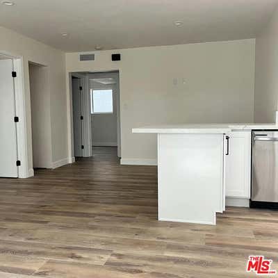 3 beds, 2 baths, 1,250 sqft, $3,995, Unit 5