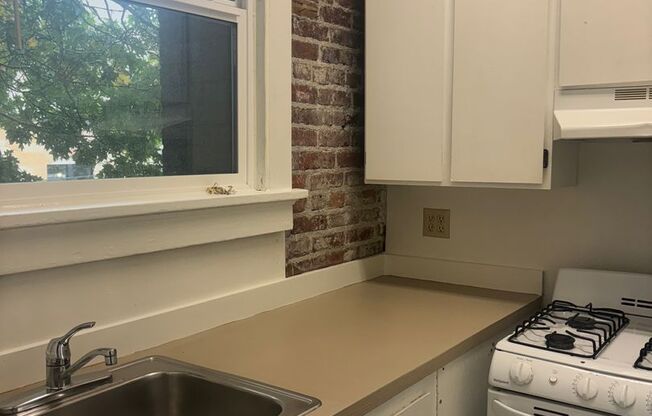 1 bed, 1 bath, 460 sqft, $1,625, Unit Unit 310