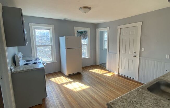 174 CURTIS ST