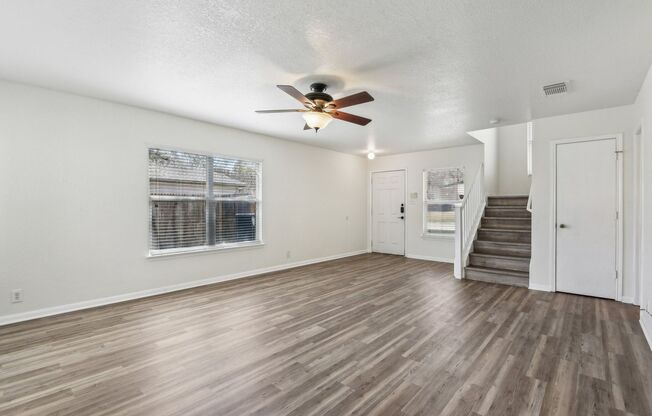16216 Ike Lane Selma, Texas 78154