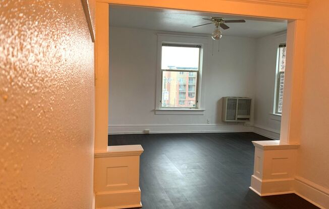 Studio, 1 bath, 445 sqft, $1,450, Unit 418