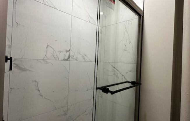 Studio, 1 bath, $995, Unit #214