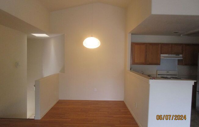 2 beds, 2 baths, $1,800