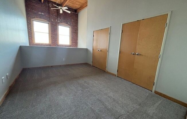3 beds, 2 baths, 1,467 sqft, $2,500, Unit 637