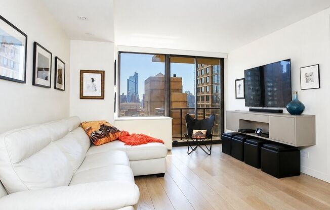 1 bed, 2.5 baths, 633 sqft, $6,000, Unit 23H