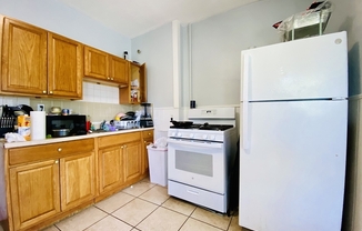 1 bed, 1 bath, $2,250, Unit 5