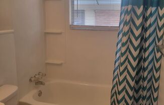 1404 BUNDRANT DR