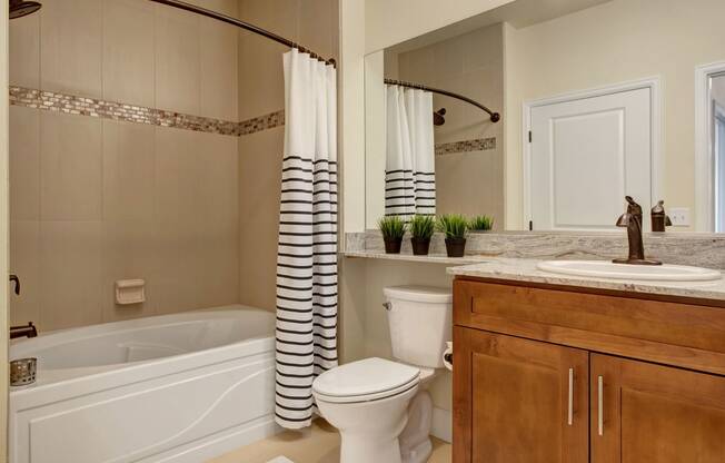 La Bella Vita Bathroom Apartments in Colorado Springs, CO