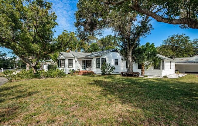 1452 Forest Road