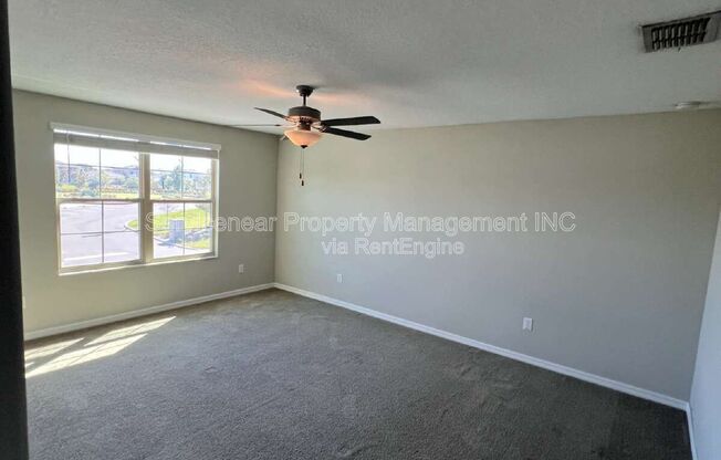 6 beds, 3 baths, 2,580 sqft, $2,545