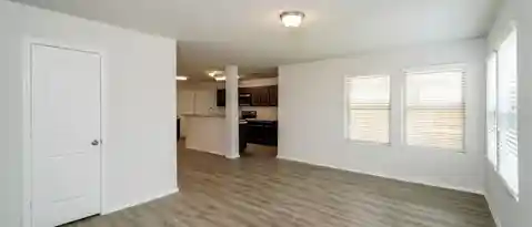 3919 SILVER RNCH RD