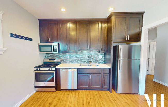 Exceptional Five Bedroom Home Near USC Campus!