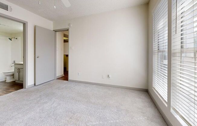 1 bed, 1 bath, 652 sqft, $899, Unit 432