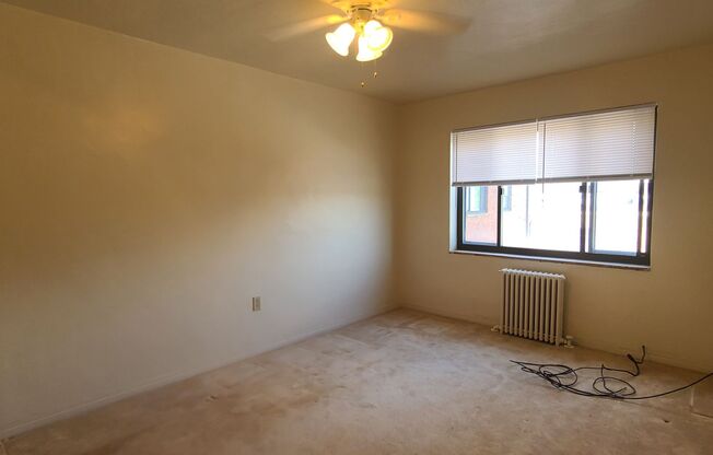 2 beds, 1 bath, 1 sqft, $1,010, Unit ABB - B-08