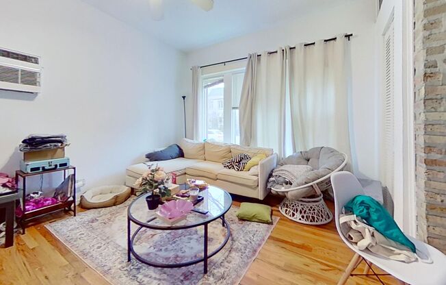 Raised First Floor East Lakeview One Bedroom