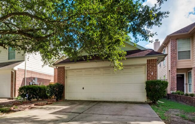 Beautiful single story 3 bed 2 bath!