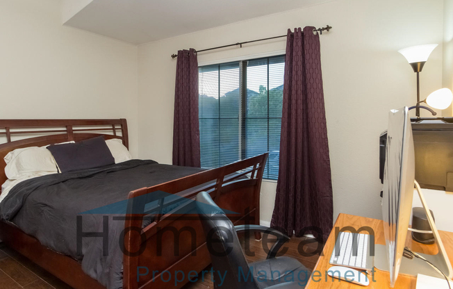 2 BR/ 2.5 BA 1025 SQFT Rancho Del Rey/ Chula Vista Townhouse