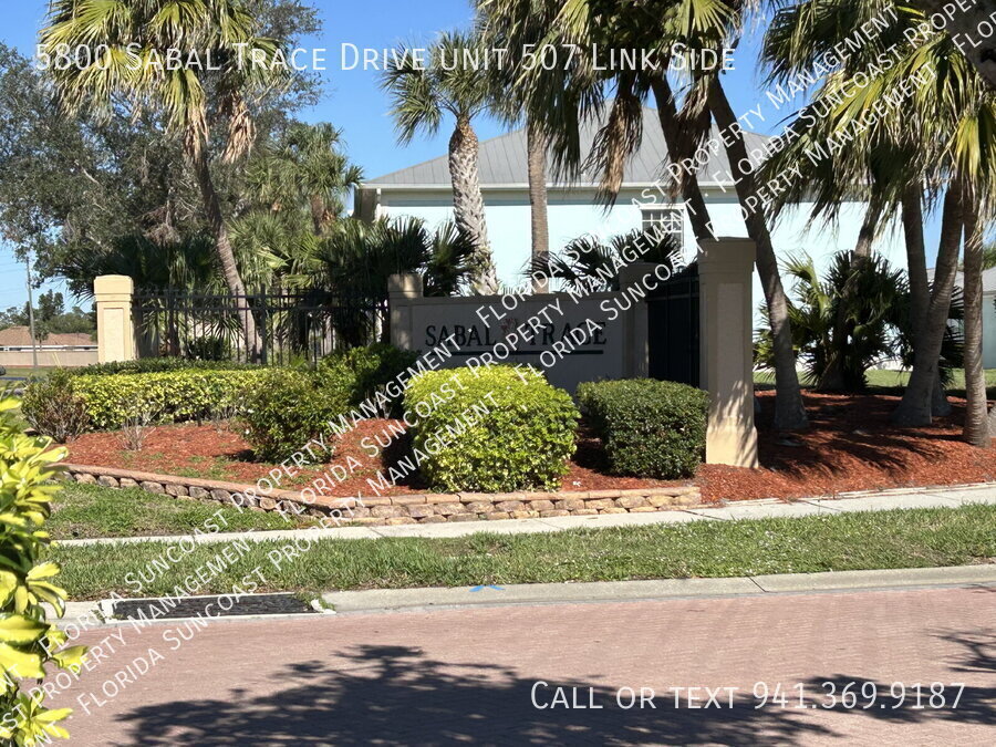 5800 SABAL TRACE DRIVE