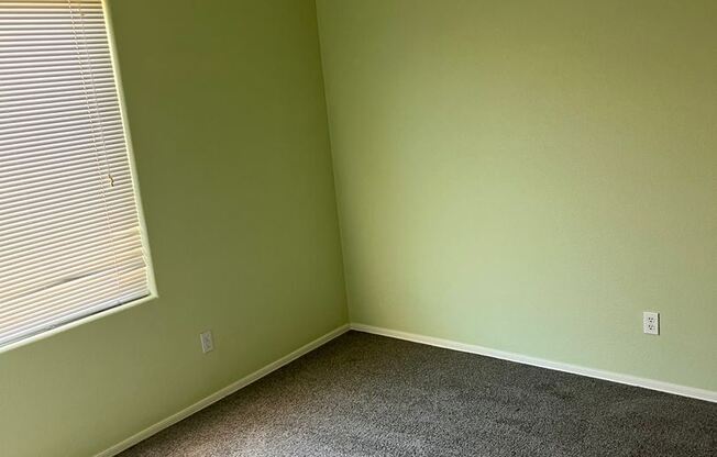 958 E Indian Wells Place 21169202-002
