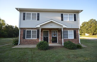 1320-B Athens Dr., Raleigh, NC - Bev Roberts Rentals and Property Management