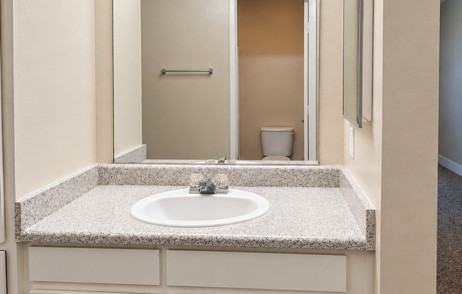 1 bed, 1 bath, 714 sqft, $1,795, Unit 016