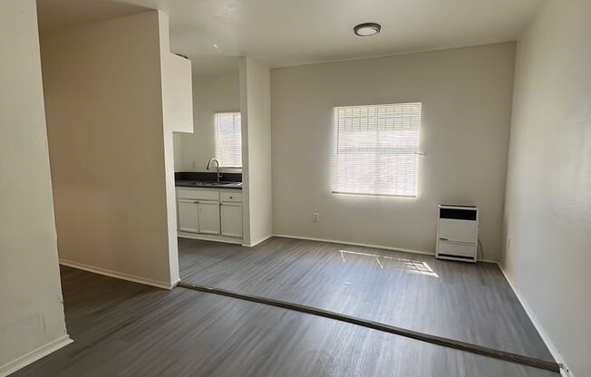 2 beds, 1 bath, $2,250