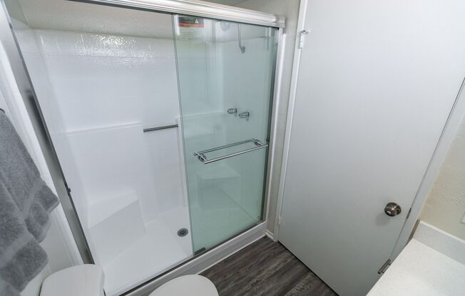 3 beds, 2 baths, 1,350 sqft, $2,548, Unit 101