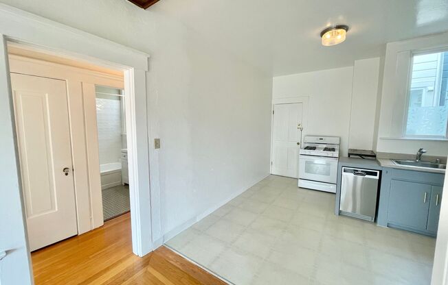 1 bed, 1 bath, $3,150