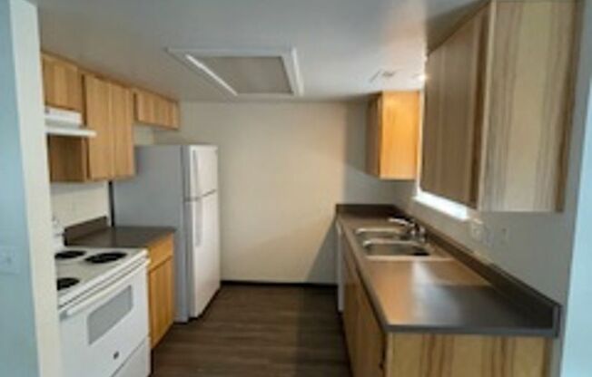 1 bed, 1 bath, 669 sqft, $1,250, Unit 20