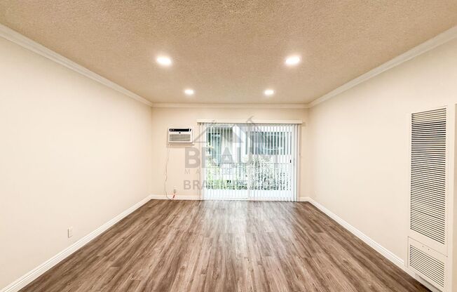 5917 LAUREL CANYON BOULEVARD