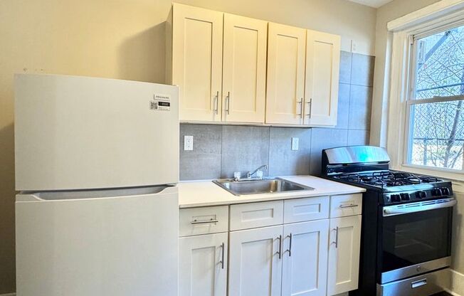 1 bed, 1 bath, 500 sqft, $895, Unit K-01