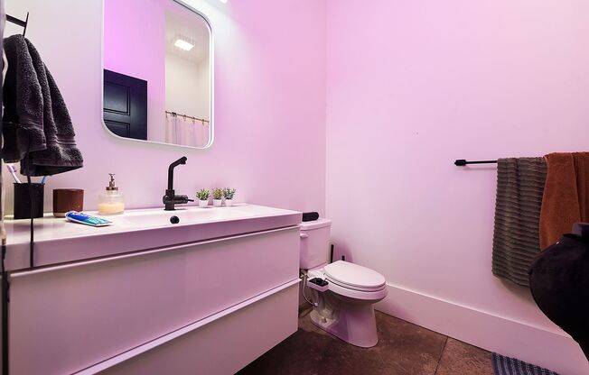 1 bed, 1 bath, 400 sqft, $1,350, Unit Schwab Industrial-001