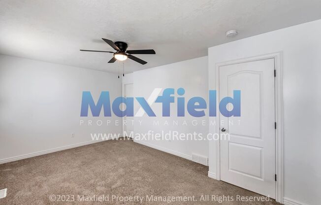 3 beds, 2 baths, $1,650