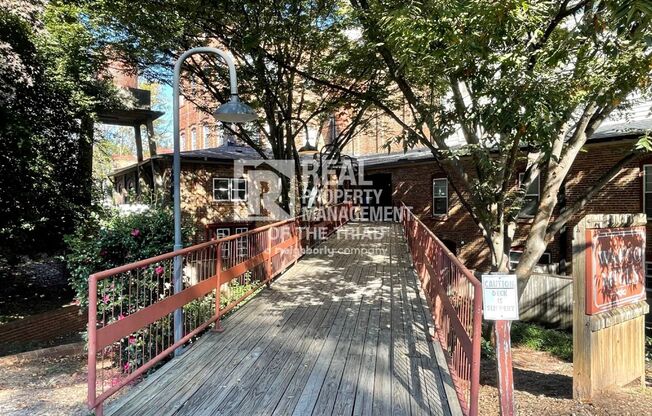 1 bed, 1 bath, $1,095, Unit UNIT # 16