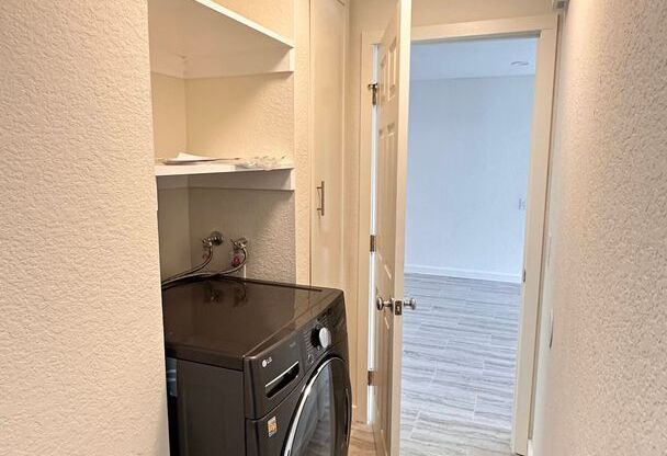 1 bed, 1 bath, $2,245, Unit 203