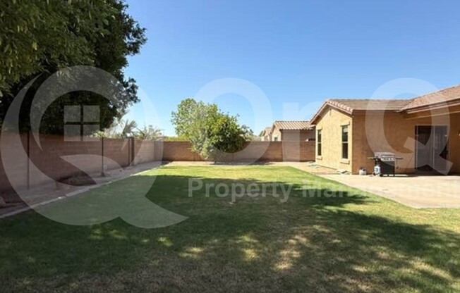 1341 S CAMELLIA CT
