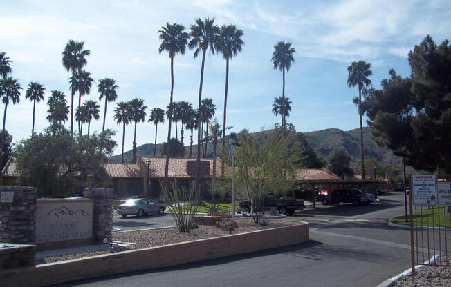 2 Bedroom Condo in Great South Phoenix Location!