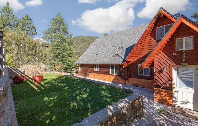 MT CHARLESTON HOME WITH FANTASTIC VIEWS