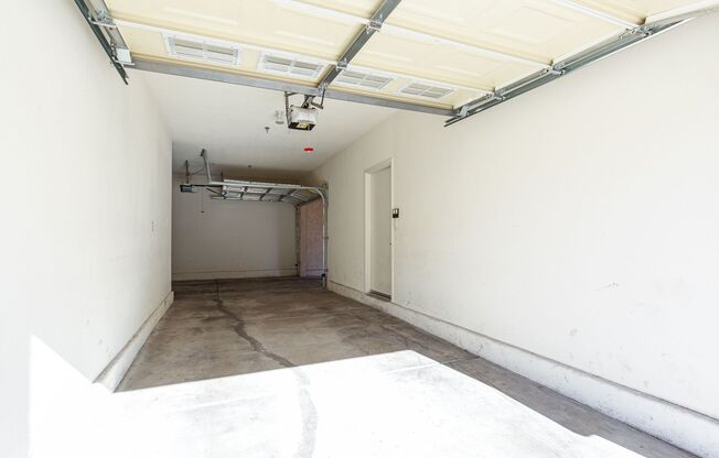 2 beds, 2 baths, $1,750