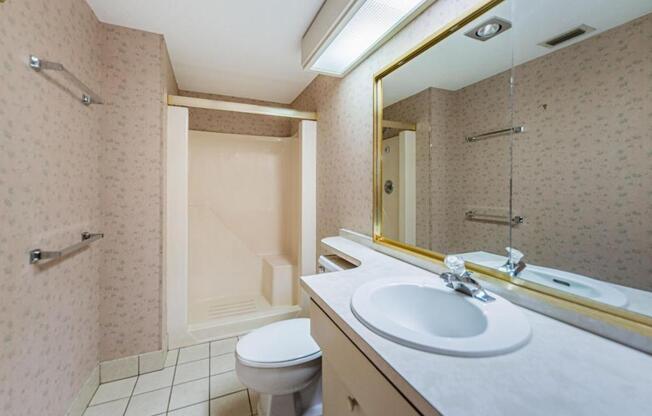 2 beds, 2 baths, 1,210 sqft, $1,950