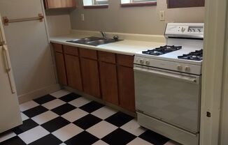 3 beds, 1 bath, $1,950