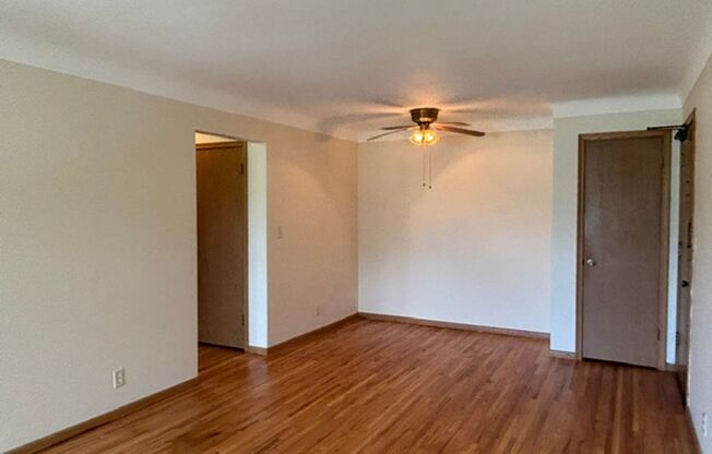 1330 Saint Clair Ave