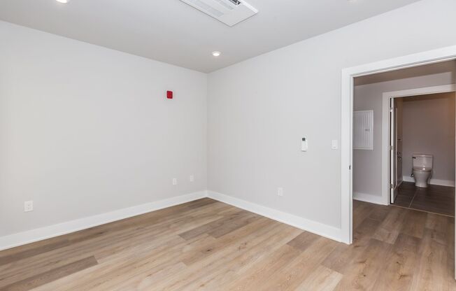 1 bed, 1 bath, 814 sqft, $2,795, Unit Apt # 307