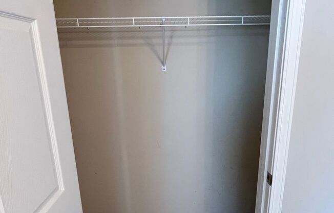 2 beds, 2 baths, $900, Unit 374G