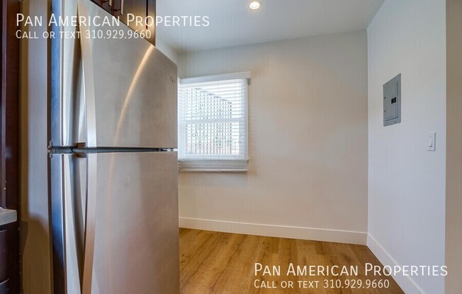 11312 1/2 S TRURO AVE