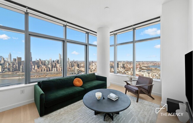 2 beds, 2 baths, 986 sqft, $7,600, Unit PH302