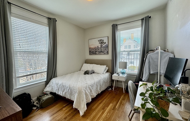 405 S HUNTINGTON AVE