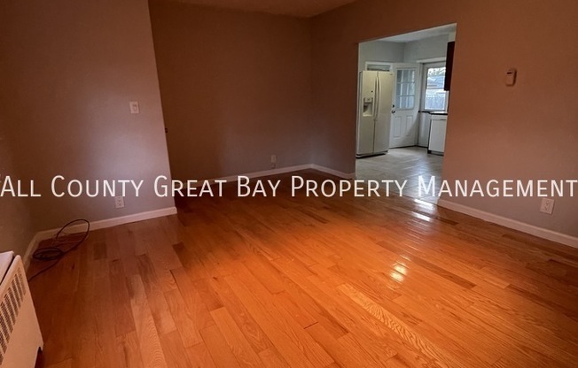 20 W OAK ST